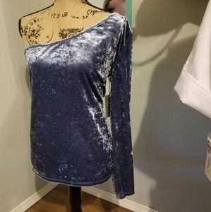 Vince Camuto blue velvet one shoulder top